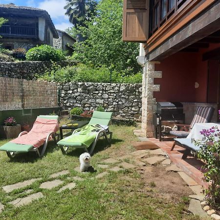 リャネス La Casa De Abajoヴィラ エクステリア 写真