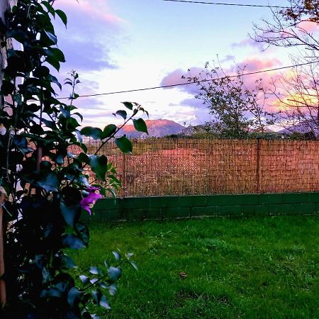 リャネス La Casa De Abajoヴィラ エクステリア 写真