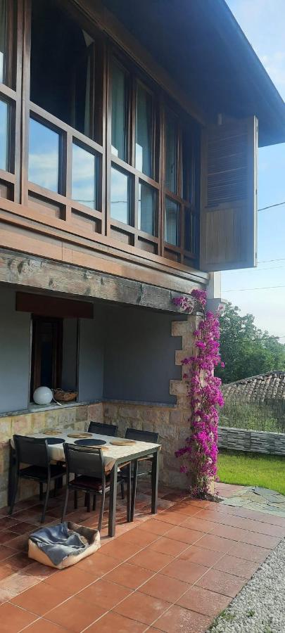 リャネス La Casa De Abajoヴィラ エクステリア 写真