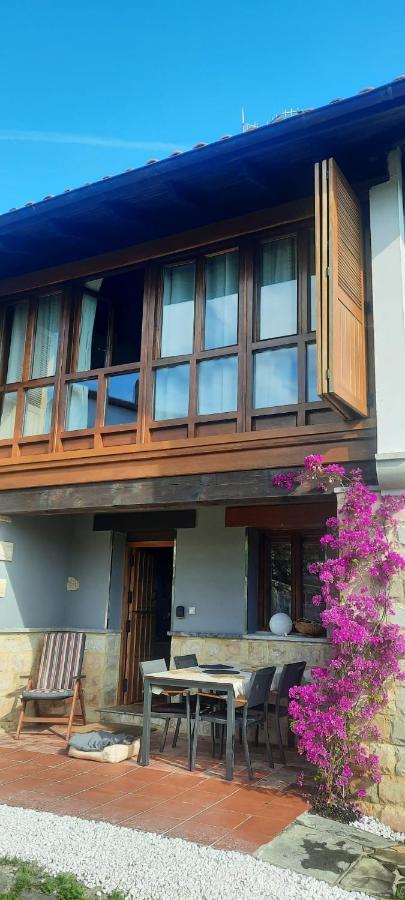 リャネス La Casa De Abajoヴィラ エクステリア 写真